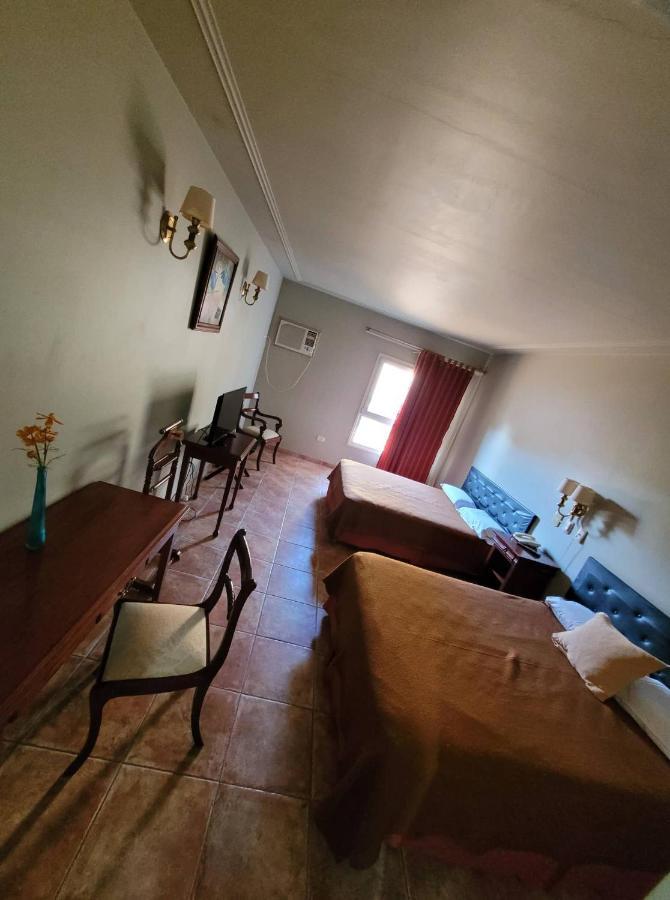 Hotel Portico Norte Tartagal エクステリア 写真