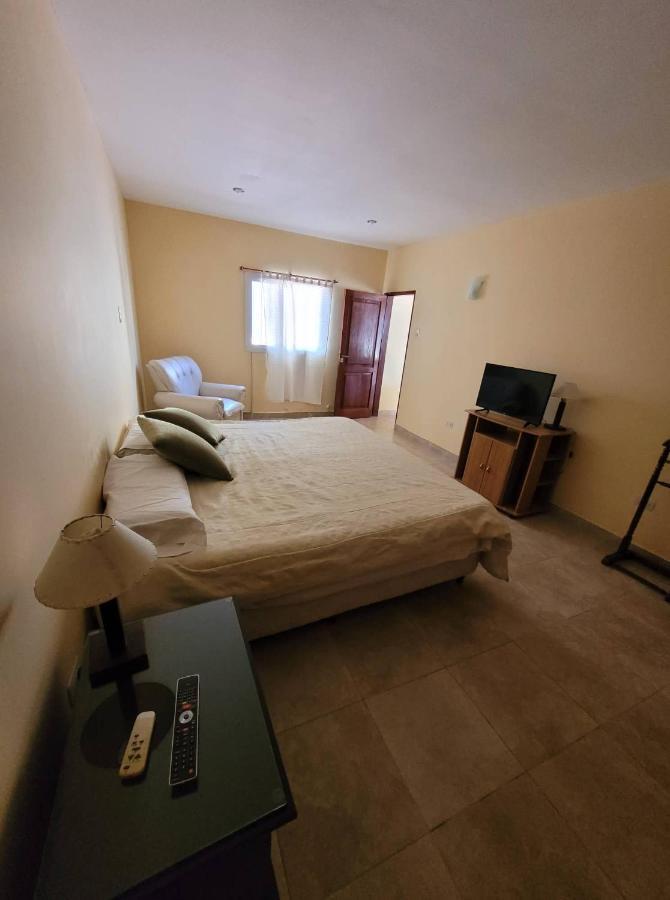 Hotel Portico Norte Tartagal エクステリア 写真