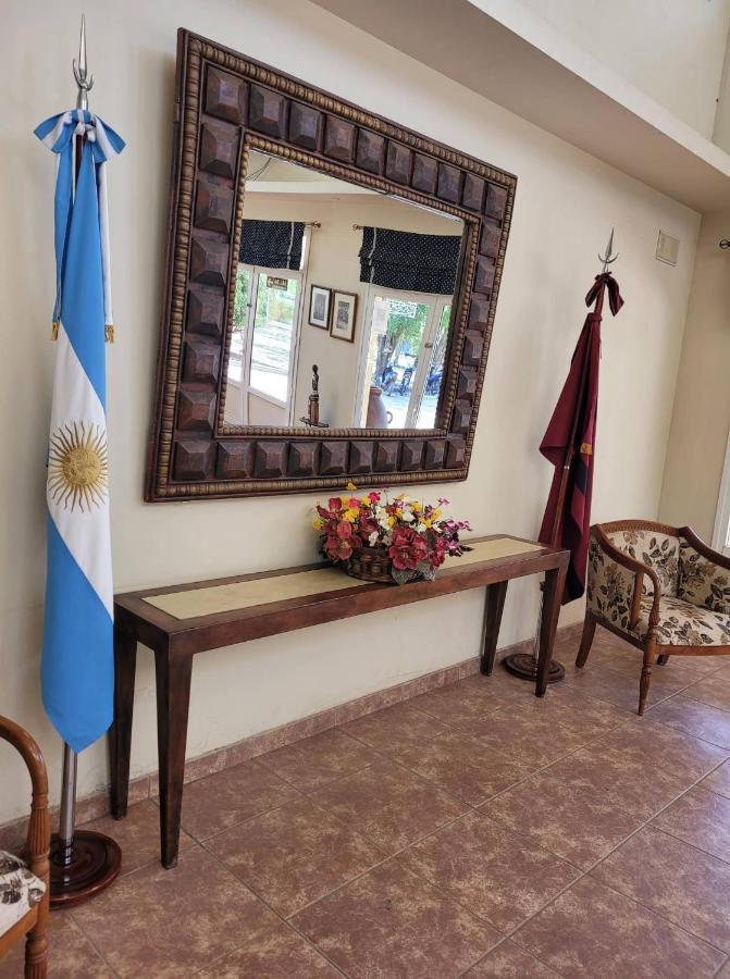 Hotel Portico Norte Tartagal エクステリア 写真